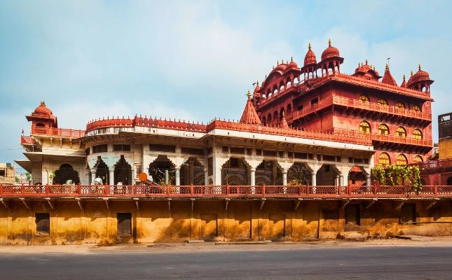 explore temples lakes and culture in pushkar and ajmer 4 days